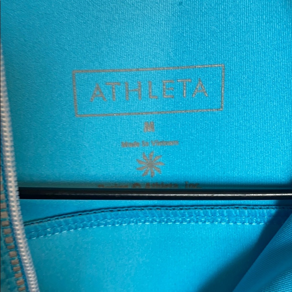 Athleta 1/4 zip aqua pullover medium - Picture 3 of 5